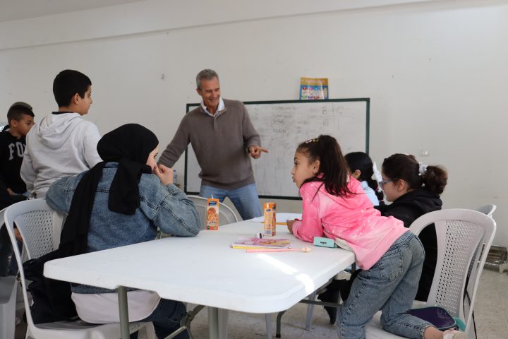 Palestine Teach English Volunteer